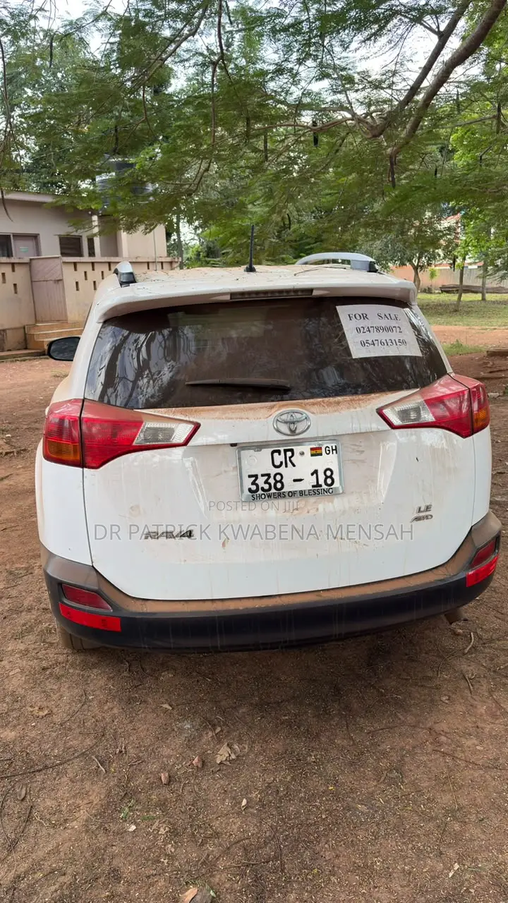 Toyota RAV4 LE 4dr SUV AWD (2.5L 4cyl 6A) 2014 White