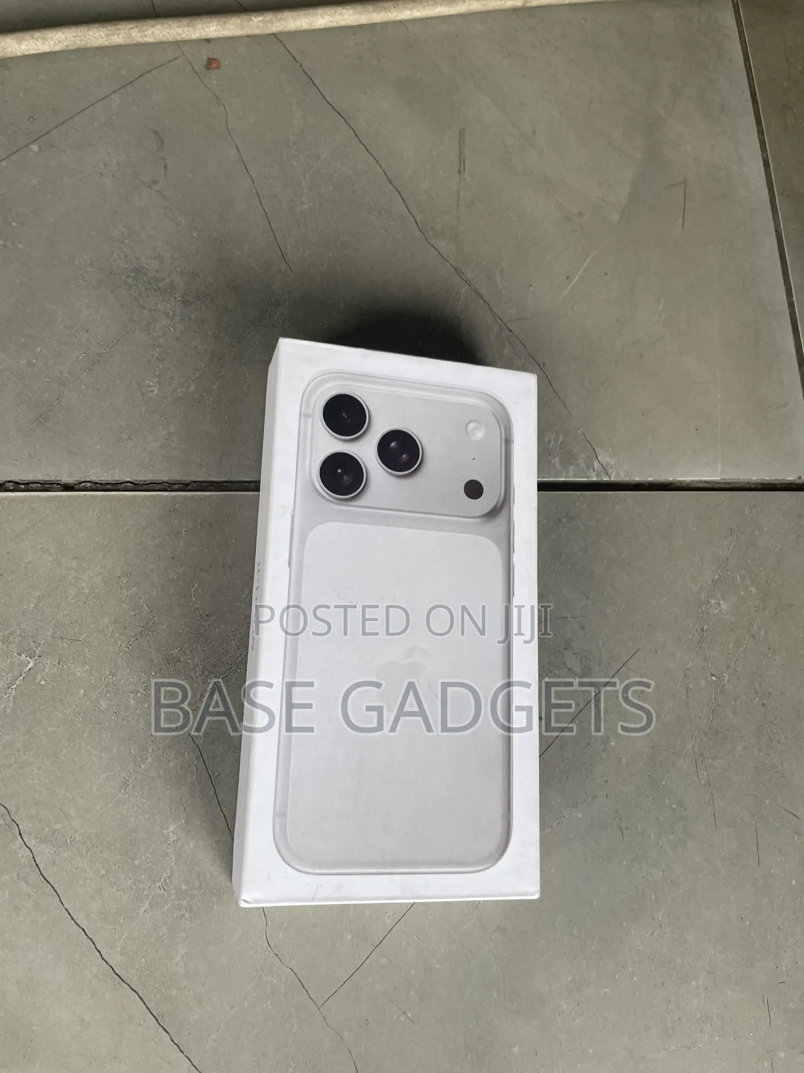 New Apple iPhone 17 Pro Max 512 GB Silver