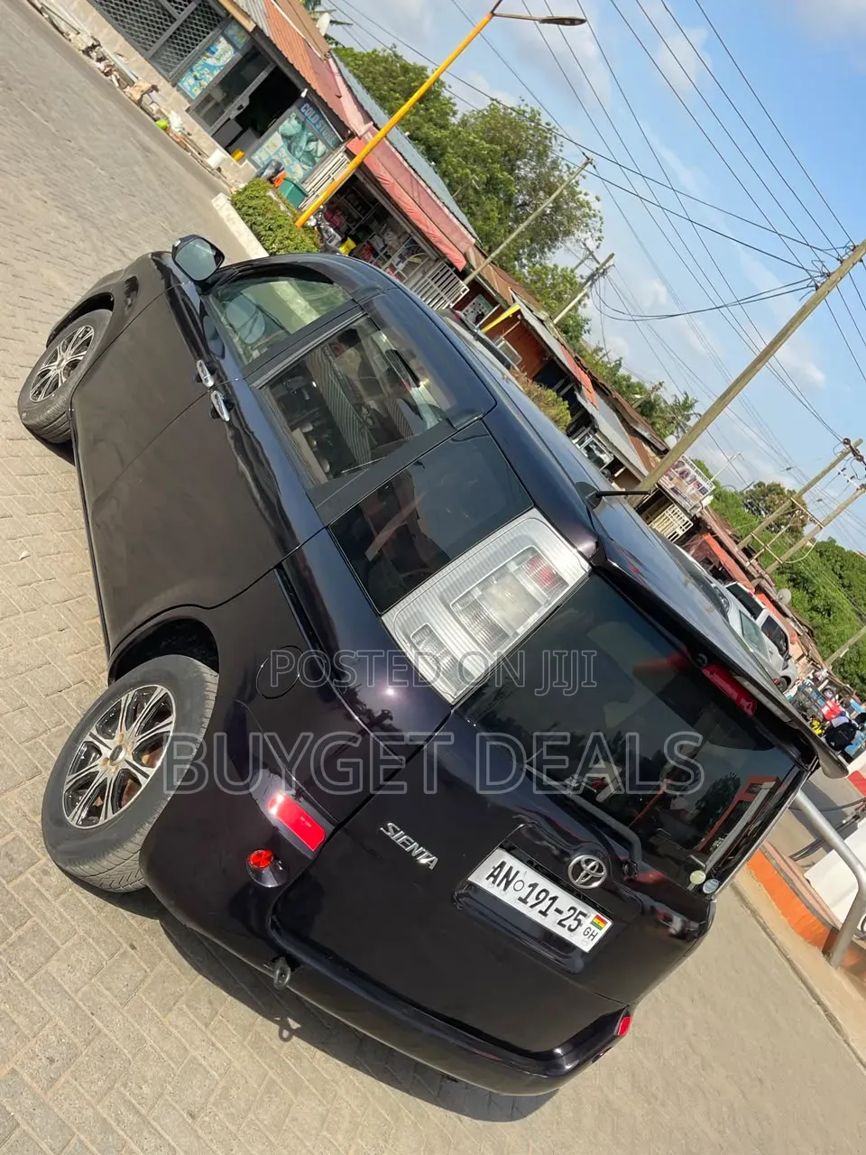 Toyota Sienta 2014 Gray