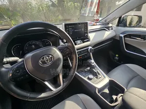 Toyota RAV4 Limited AWD 2020 Black