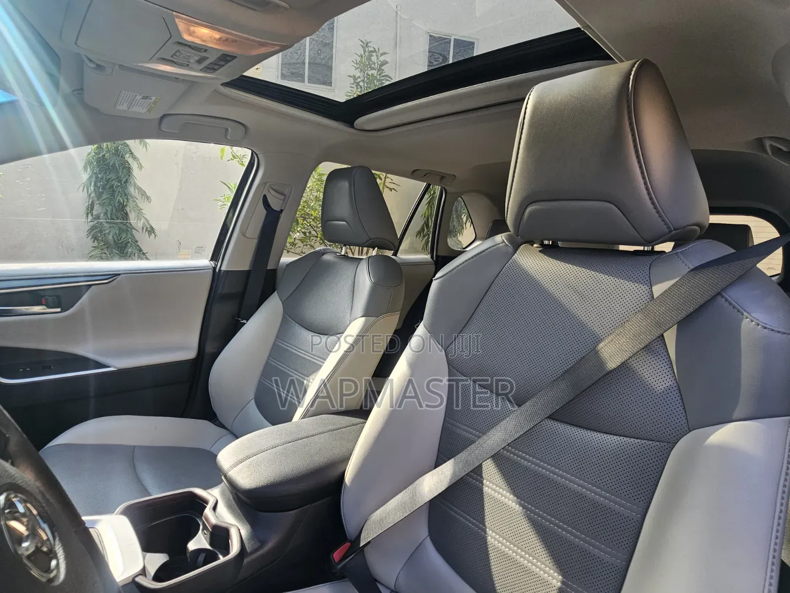 Toyota RAV4 Limited AWD 2020 Black