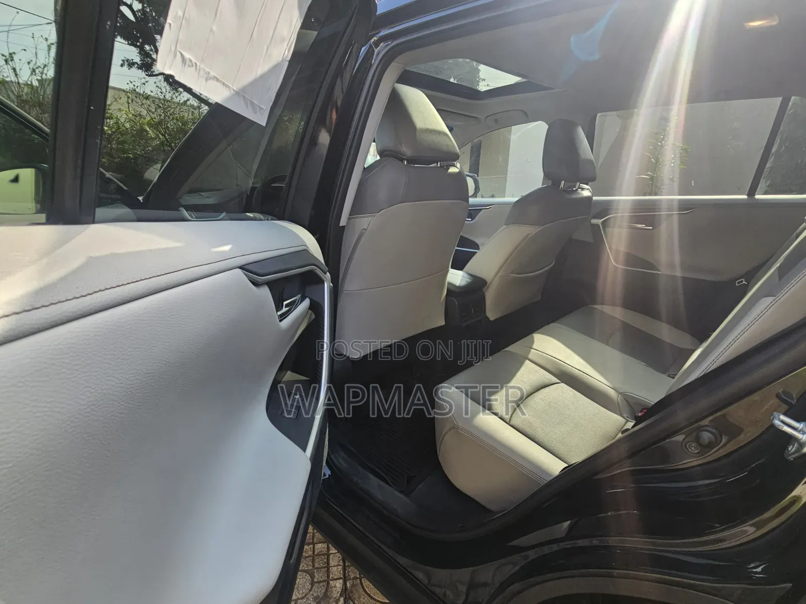 Toyota RAV4 Limited AWD 2020 Black