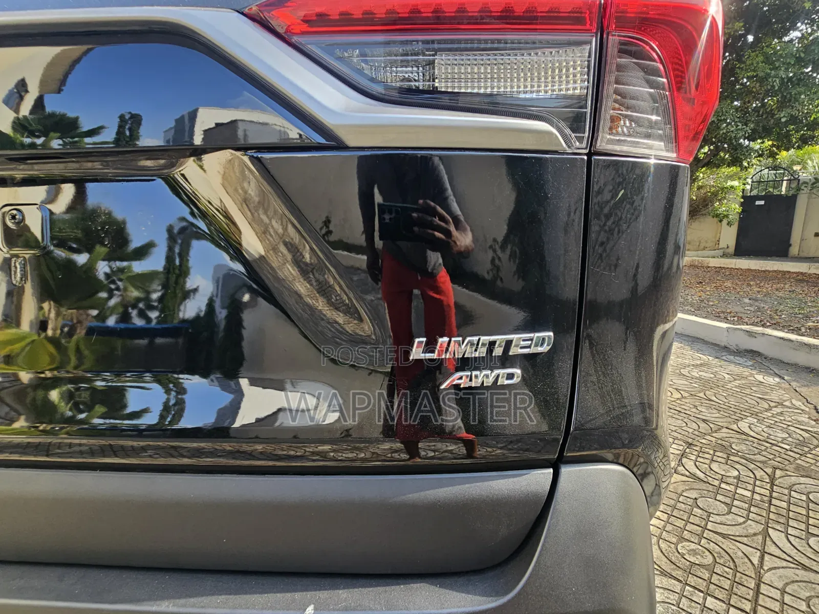 Toyota RAV4 Limited AWD 2020 Black