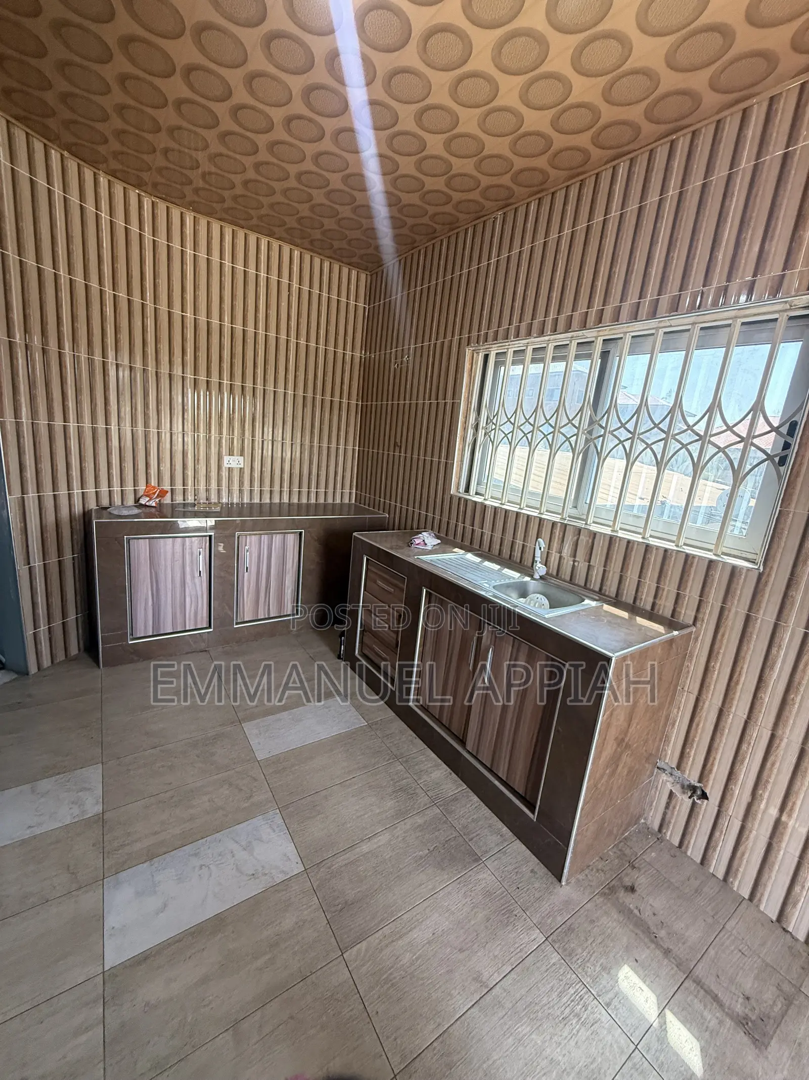 3bdrm Apartment in Scc, Accra Metropolitan for rent