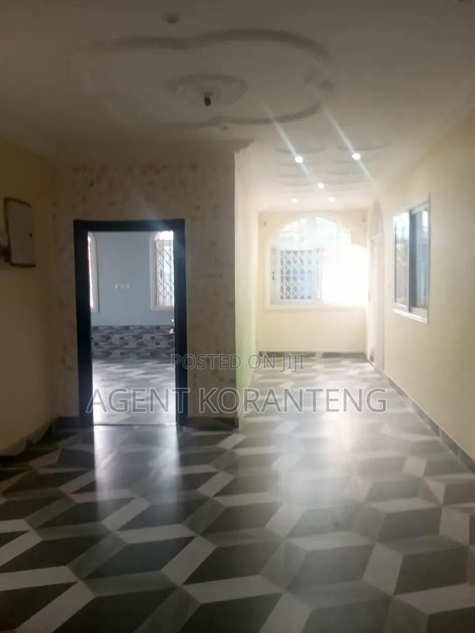 3bdrm Apartment in Oyarifa Mall Area for rent