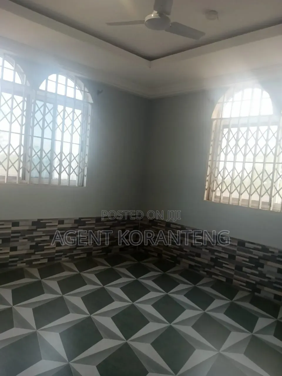 3bdrm Apartment in Oyarifa Mall Area for rent