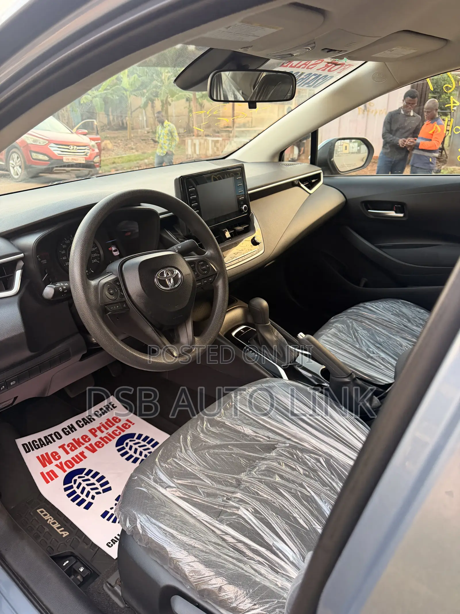 Toyota Corolla LE 2020 Blue