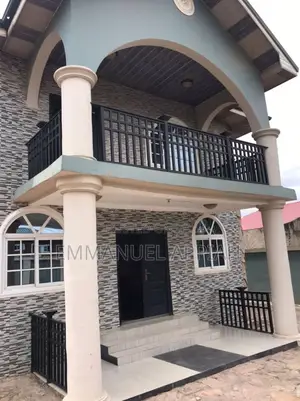 4bdrm House in Kwabenya, Accra Metropolitan for sale