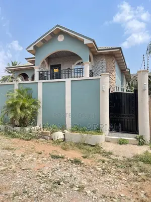 4bdrm House in Kwabenya, Accra Metropolitan for sale