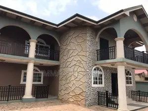 4bdrm House in Kwabenya, Accra Metropolitan for sale