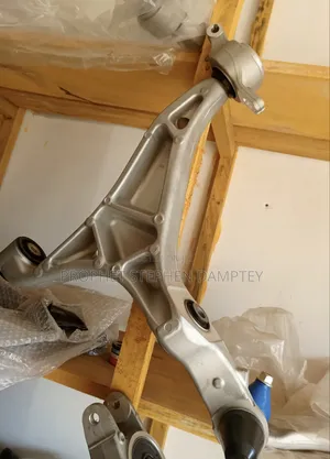 Honda Pilots Lower Arm