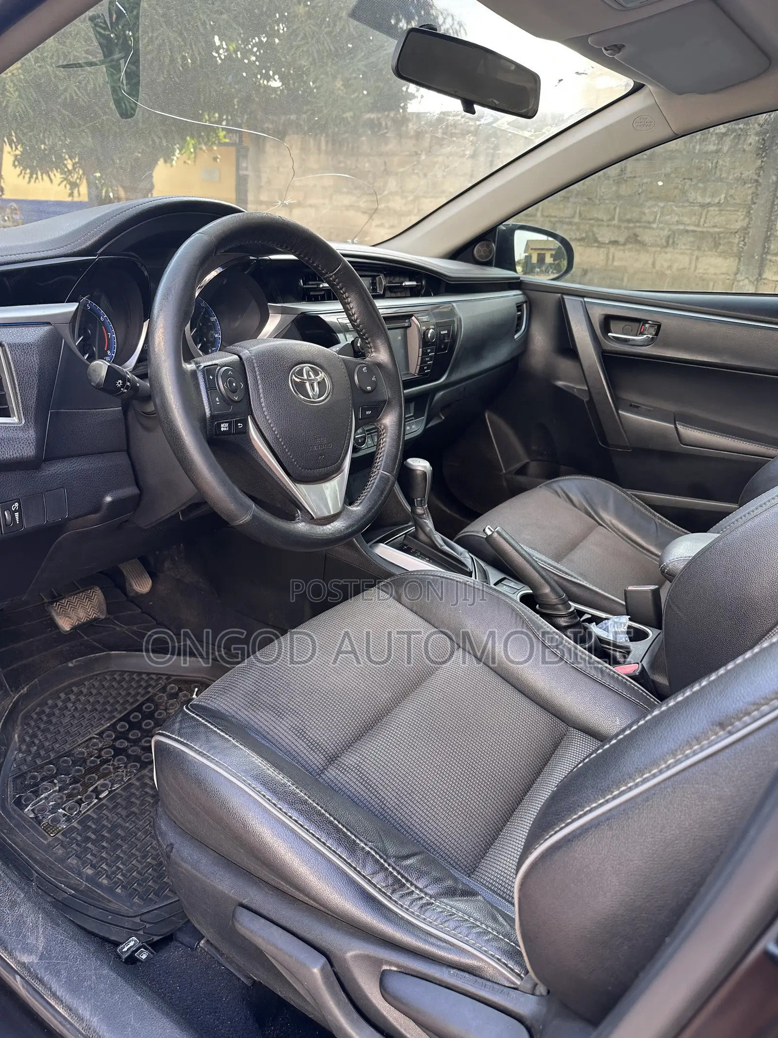 Toyota Corolla S 4dr Sedan (1.8L 4cyl CVT) 2015 Black