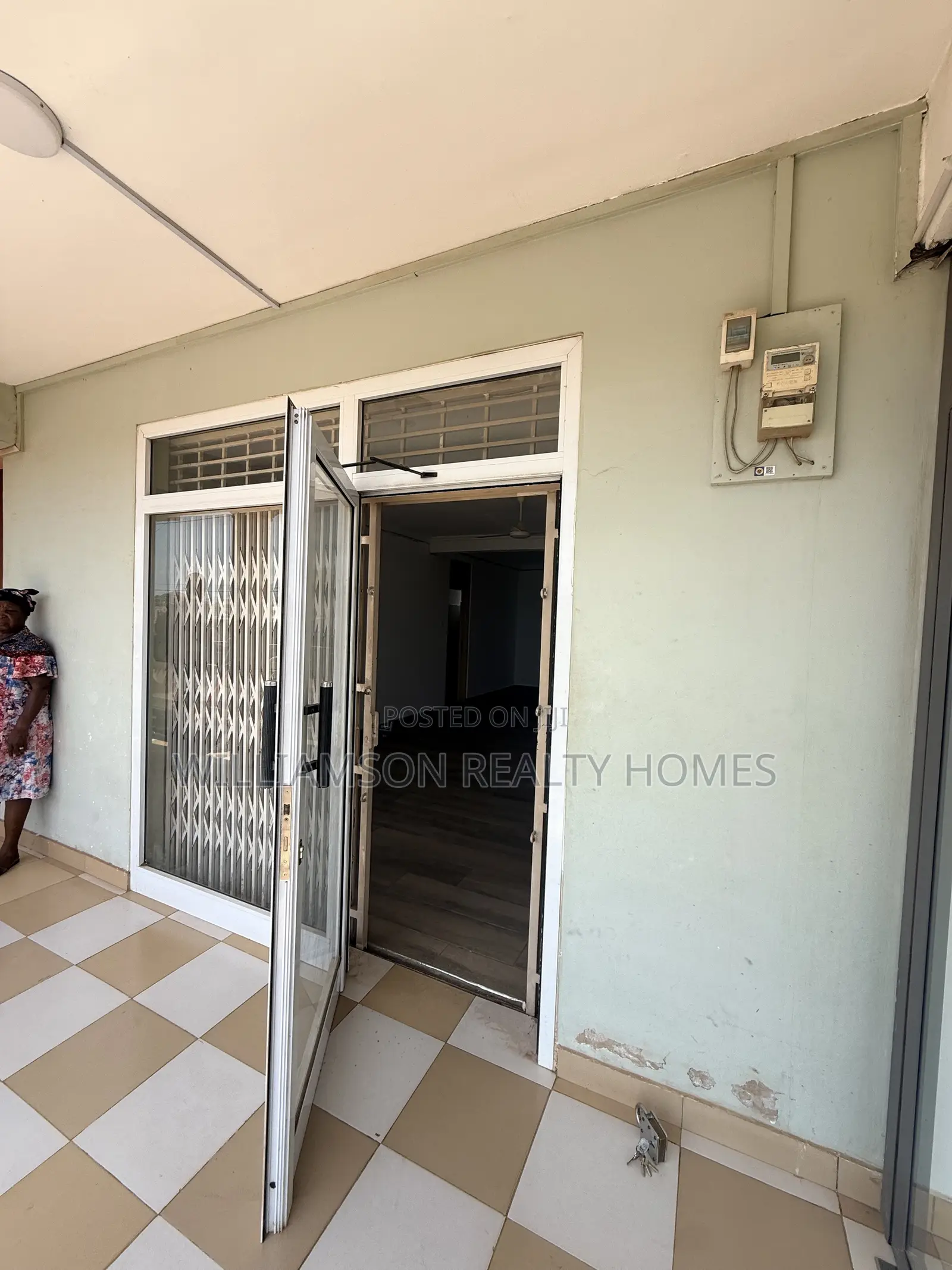 “1year” Road Side Shop/Store/Office Space/Showroom/Warehouse,spintex