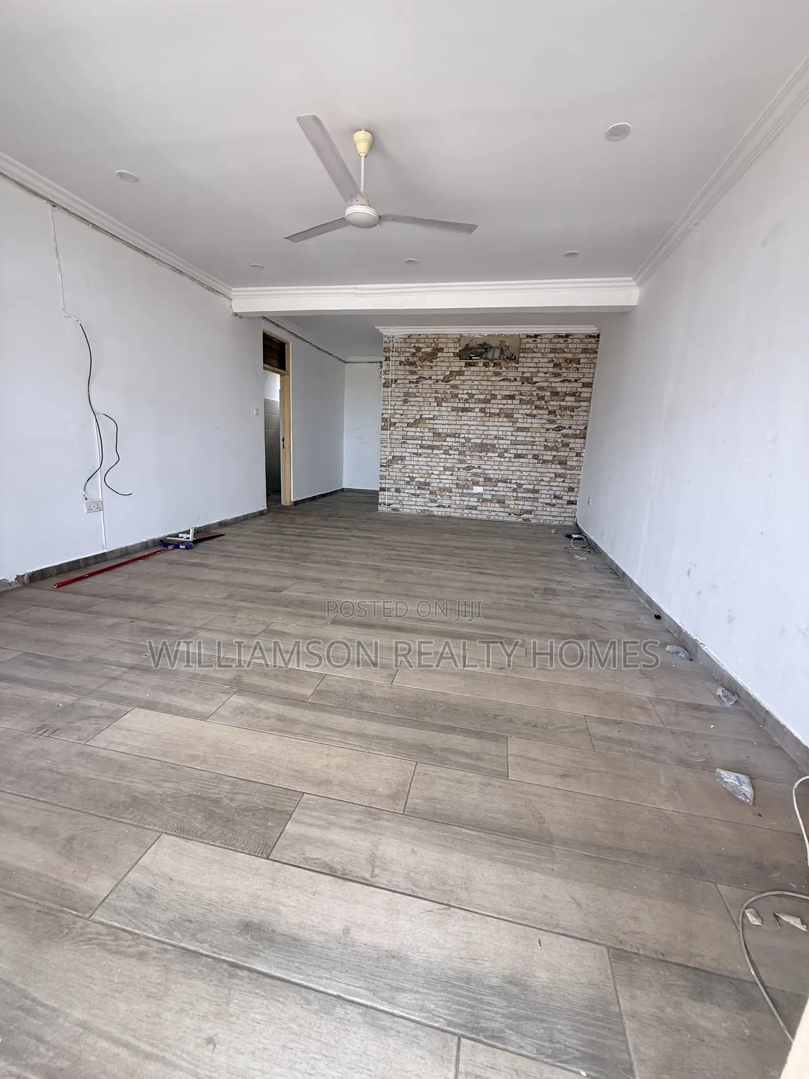 “1year” Road Side Shop/Store/Office Space/Showroom/Warehouse,spintex