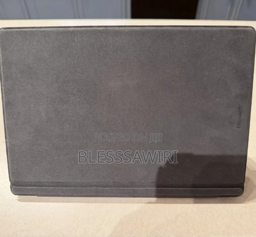 Laptop Microsoft Surface Pro 5 4GB Intel Core i5 SSD 128GB