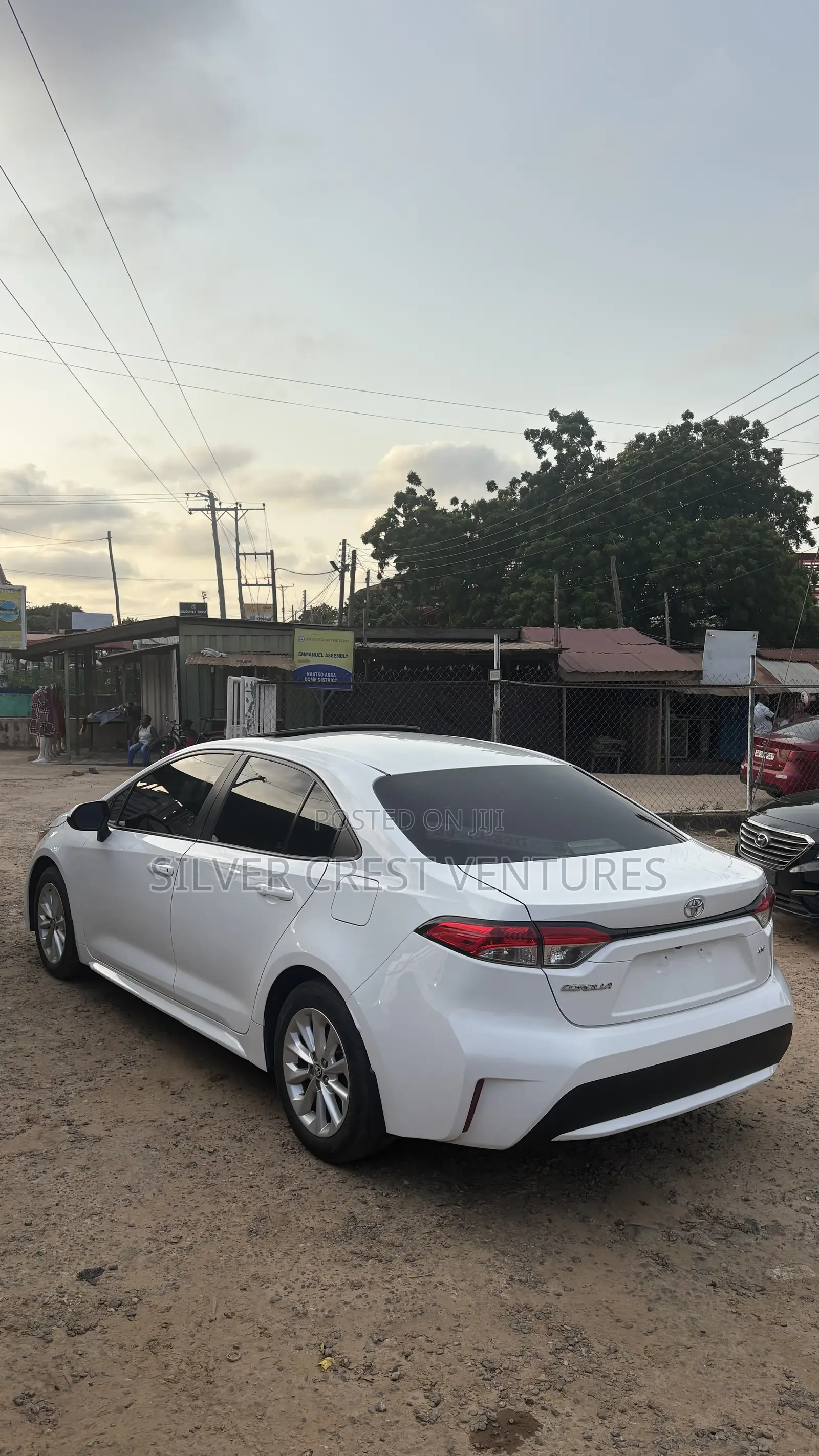 Toyota Corolla LE 2020 White
