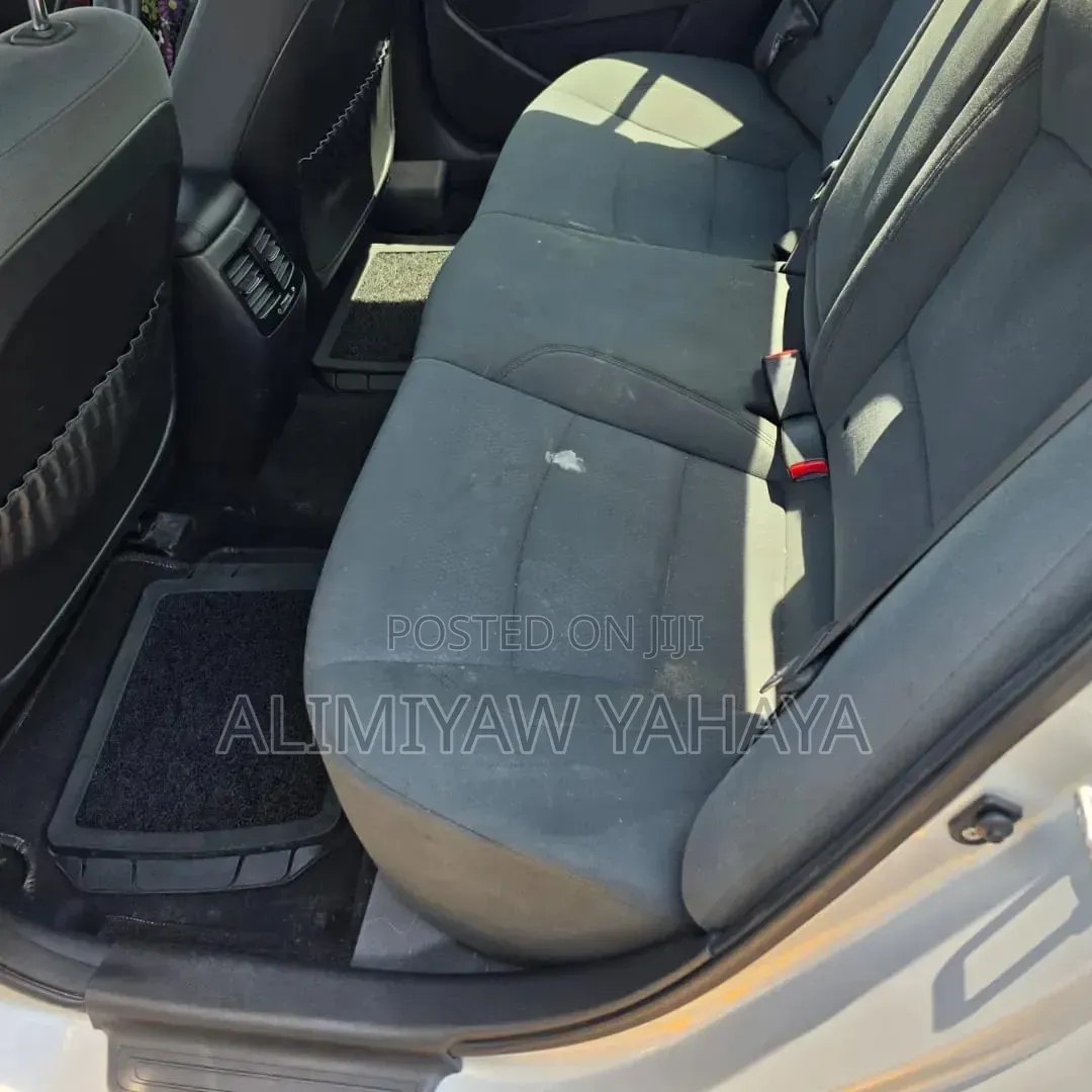 Kia Optima LX 4dr Sedan (2.4L 4cyl 6A) 2015 Silver