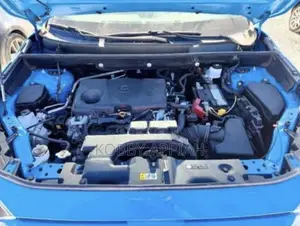 Toyota RAV4 XLE Premium FWD 2019 Blue