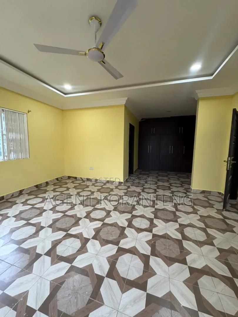 Furnished 2bdrm Apartment in Oyarifa Mall Area for rent