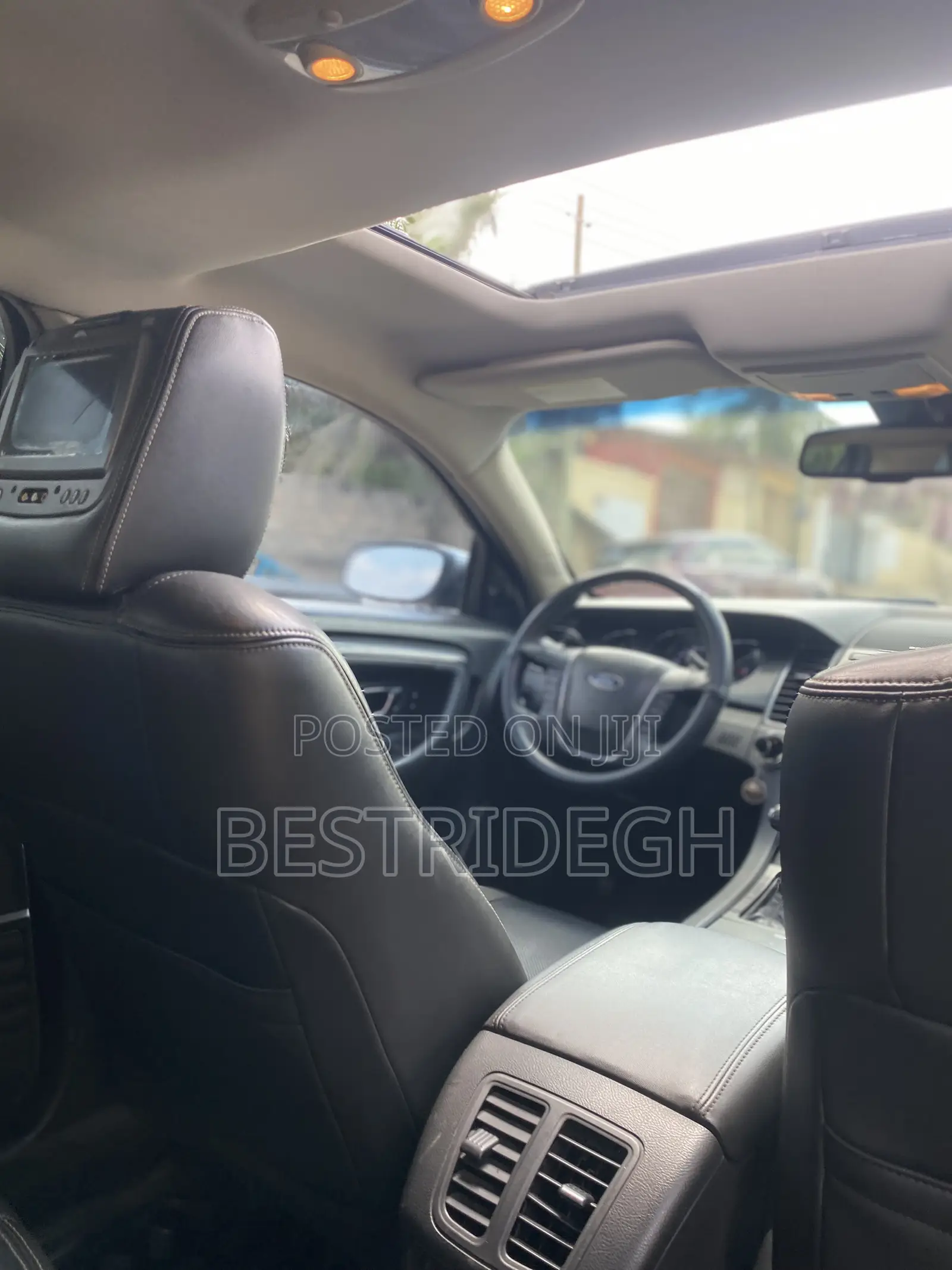 Ford Taurus 2010 Black