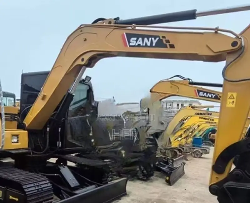 Sany SY95C Excavator 2023 680hrs Shanghai Export