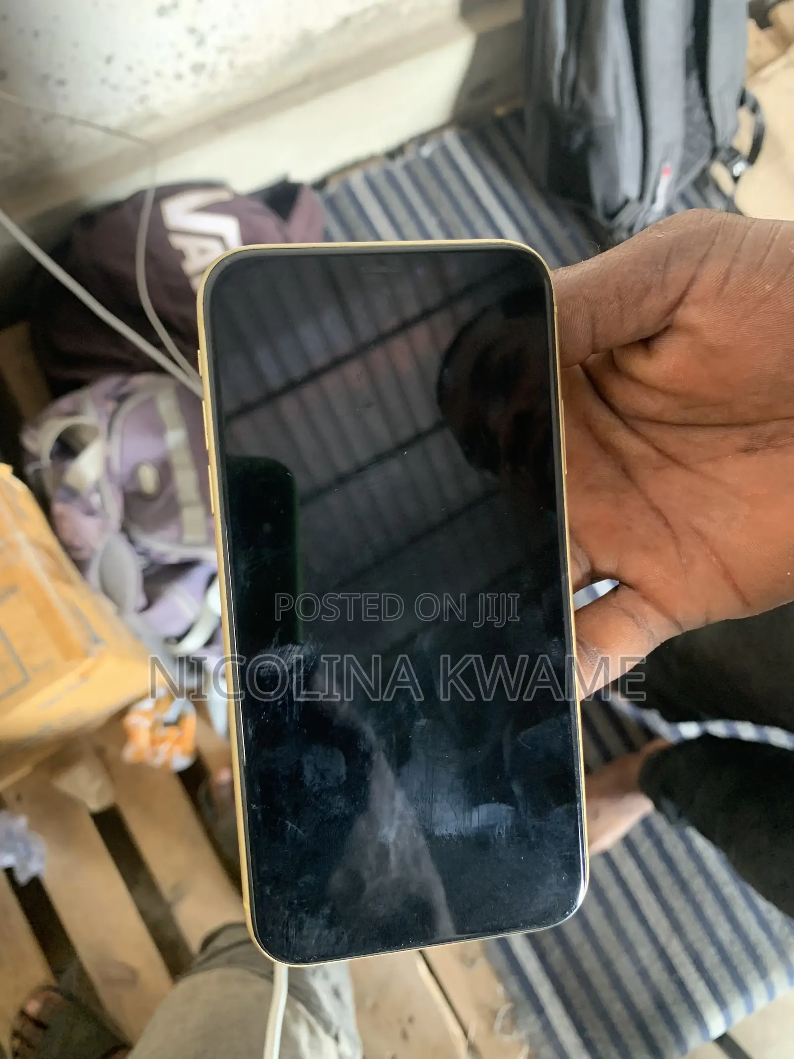 Apple iPhone XR 128 GB Yellow