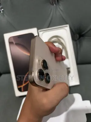 New Apple iPhone 16 Pro Max 256 GB Gold