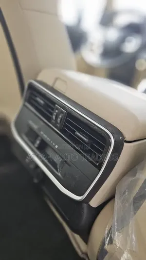 Toyota Land Cruiser 2023 White