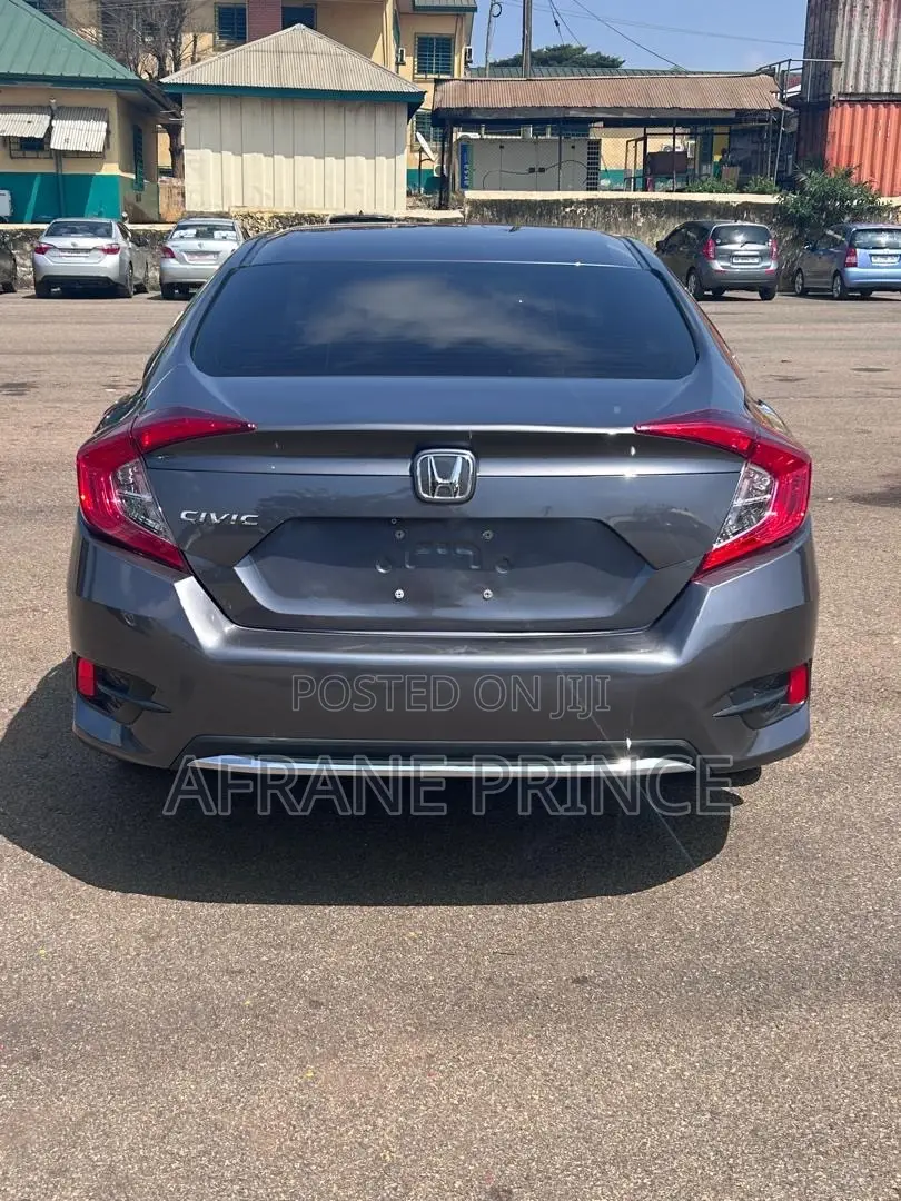 Honda Civic EX Sedan 2019 Gray