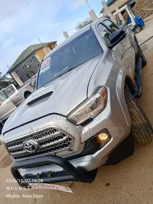 Toyota Tacoma 4dr Double Cab 2016 Silver