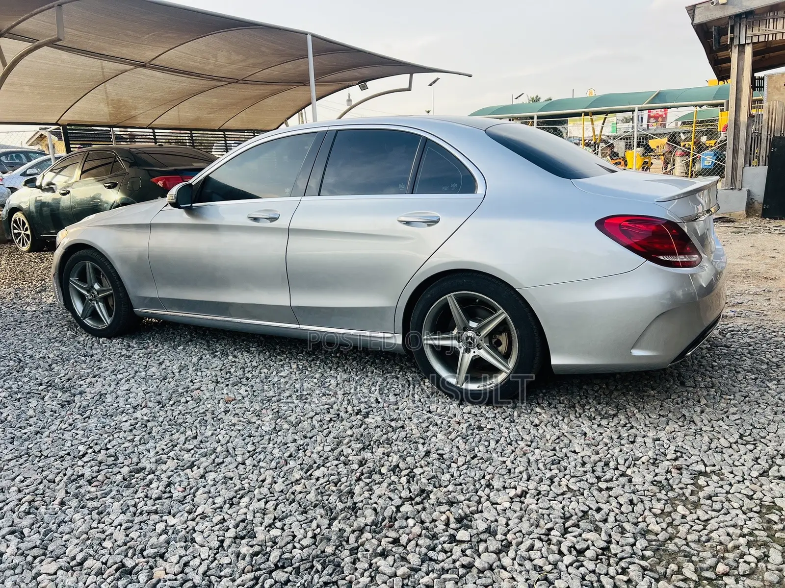 Mercedes-Benz C300 2017 Silver