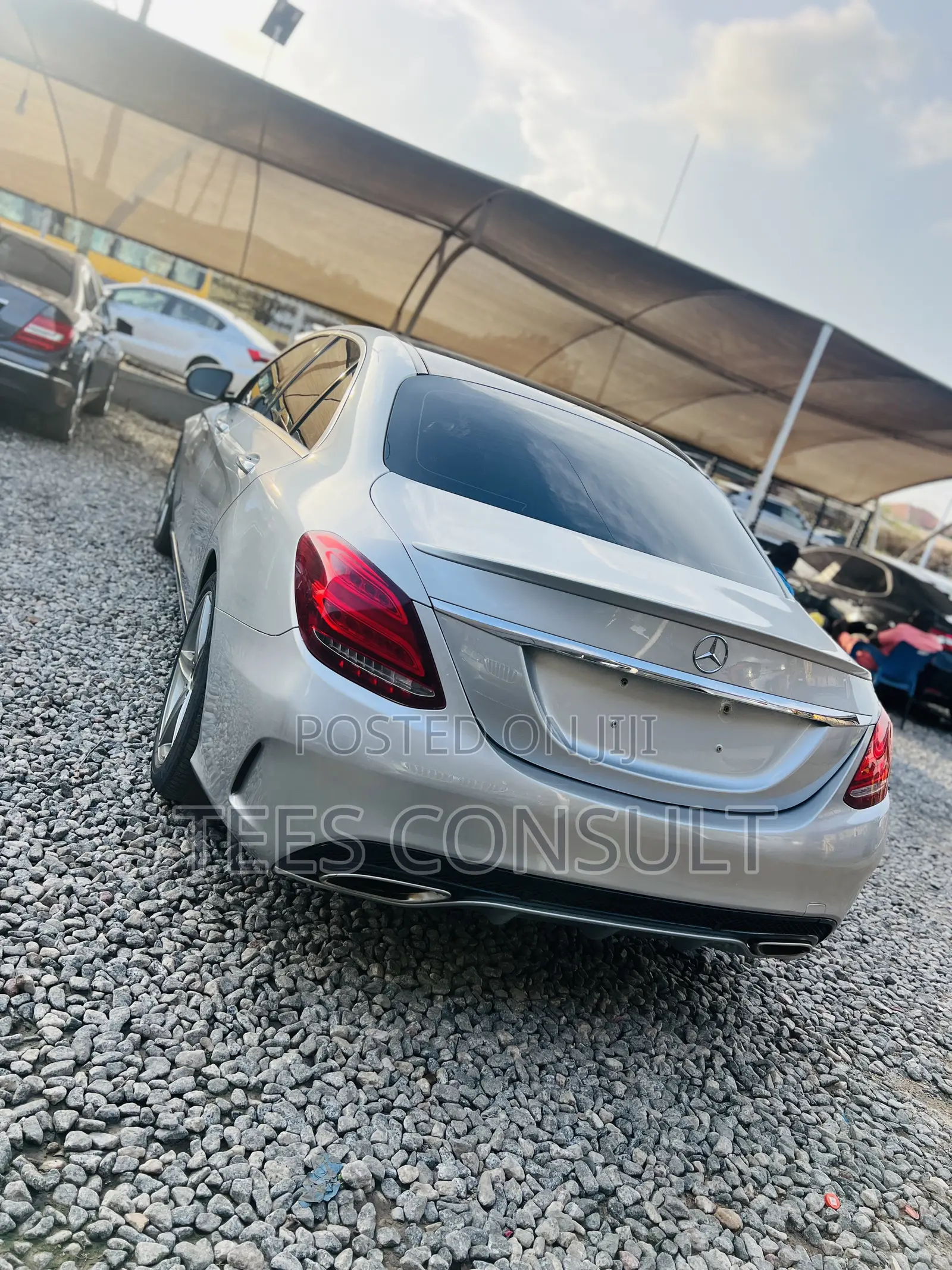 Mercedes-Benz C300 2017 Silver