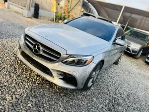 Mercedes-Benz C300 2017 Silver