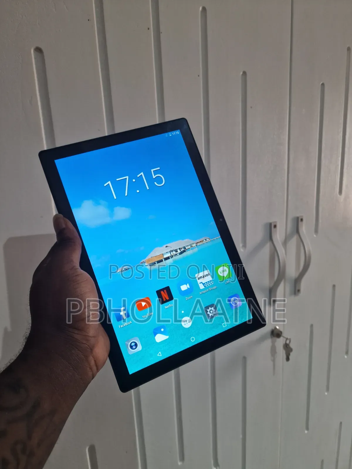 New Tablet 1 TB Gray