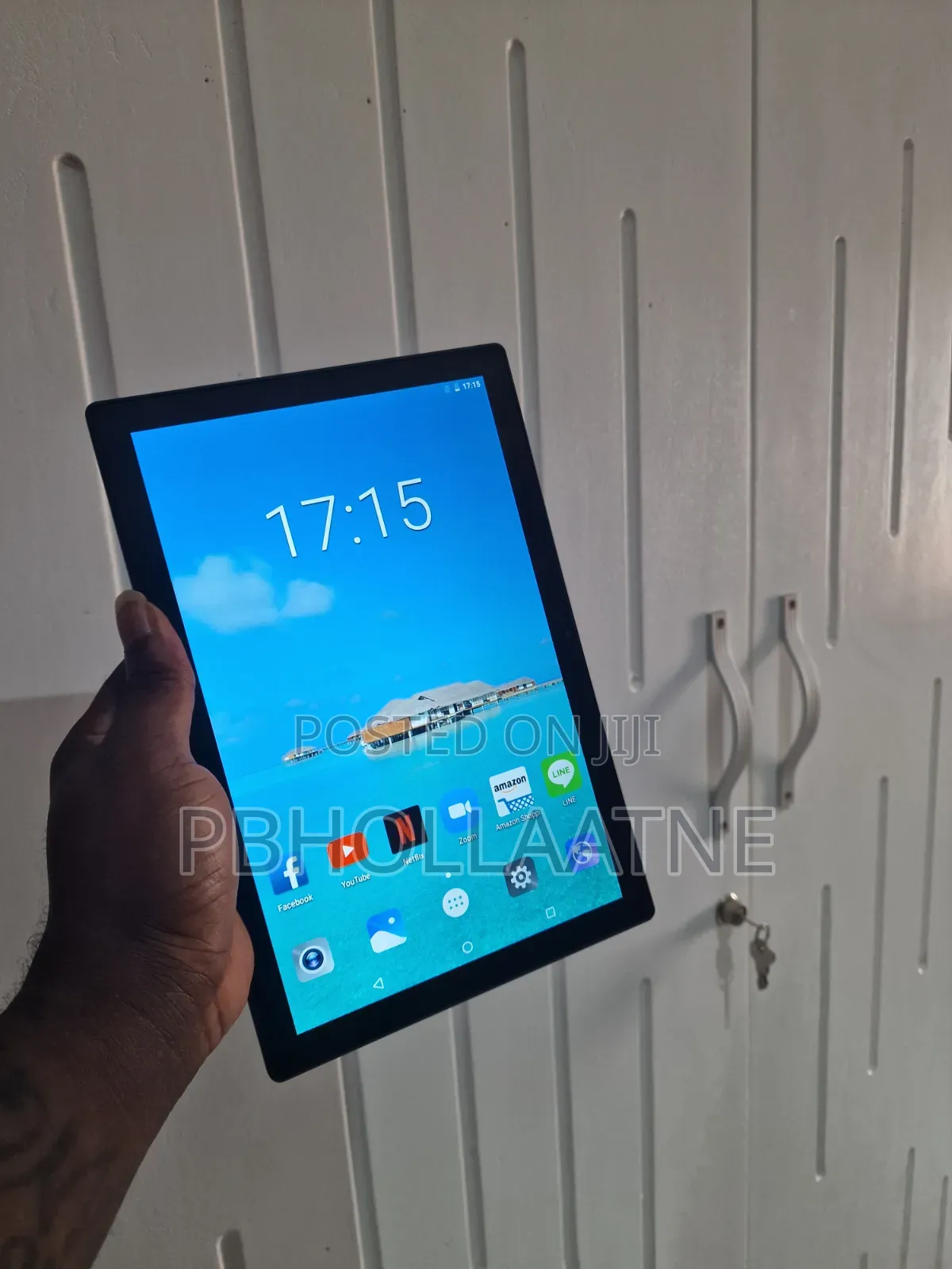 New Tablet 1 TB Gray