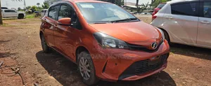Toyota Vitz 2016 Brown