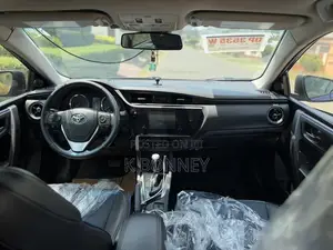 Toyota Corolla 2018 Blue