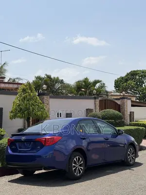 Toyota Corolla 2018 Blue
