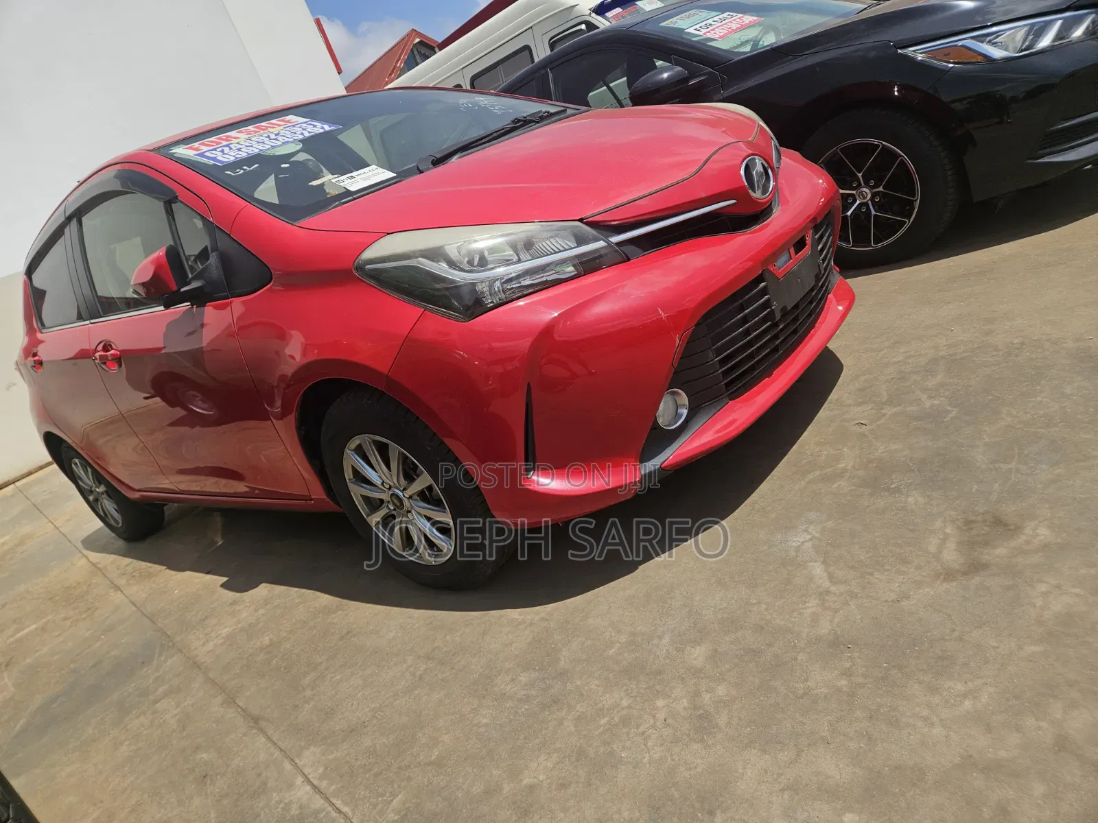 Toyota Vitz 1.3 AWD 5dr 2015 Red