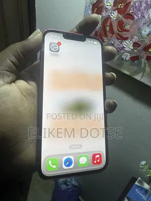 Apple iPhone 13 128 GB Red
