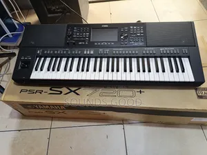 PSR SX-720+ Yamaha Keyboard