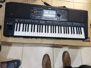 PSR SX-720+ Yamaha Keyboard