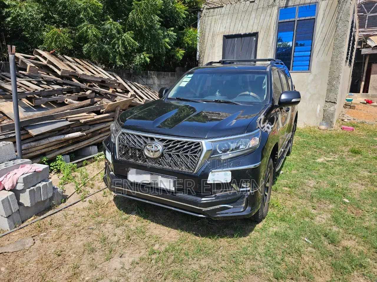 Toyota Land Cruiser Prado 2.8 2022 Black