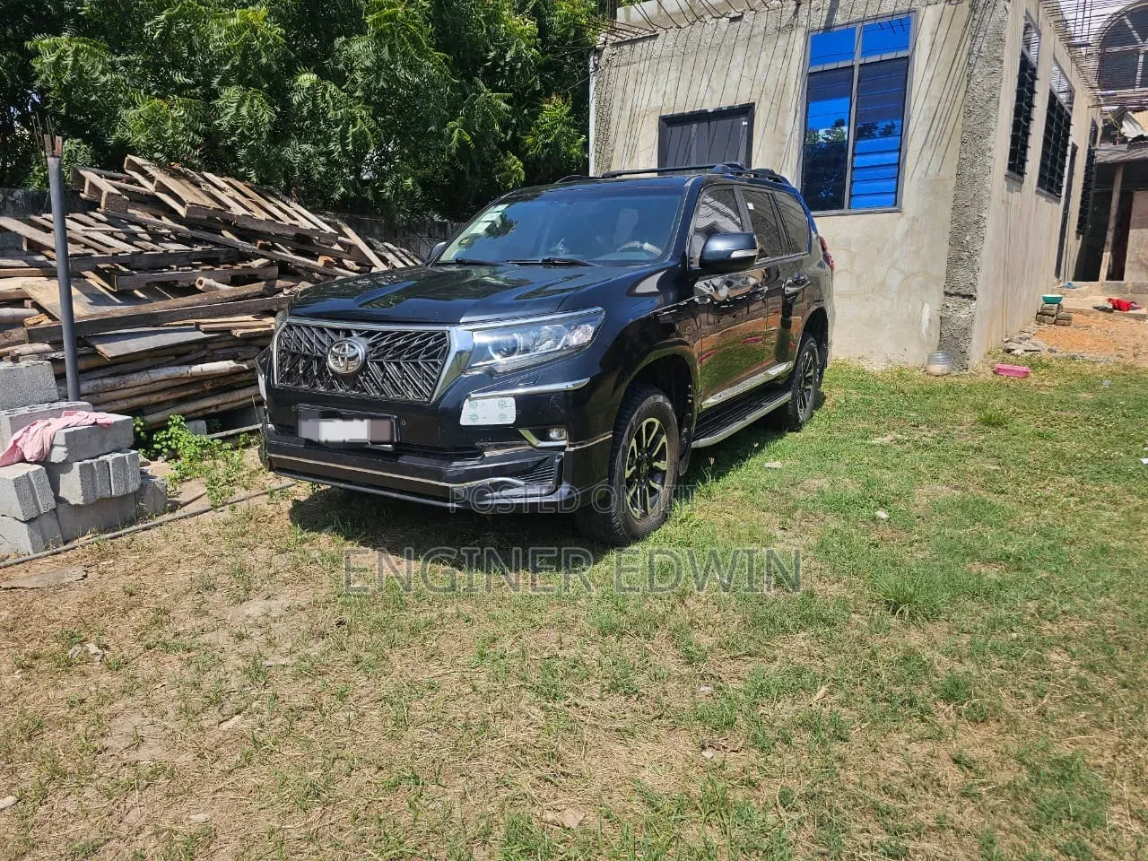 Toyota Land Cruiser Prado 2.8 2022 Black