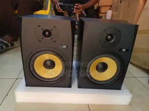 KRK Studio Monitor M8