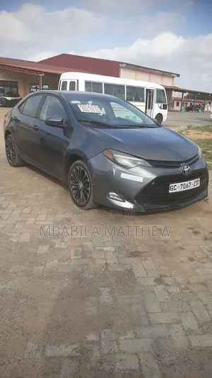 Toyota Corolla 2017 Gray