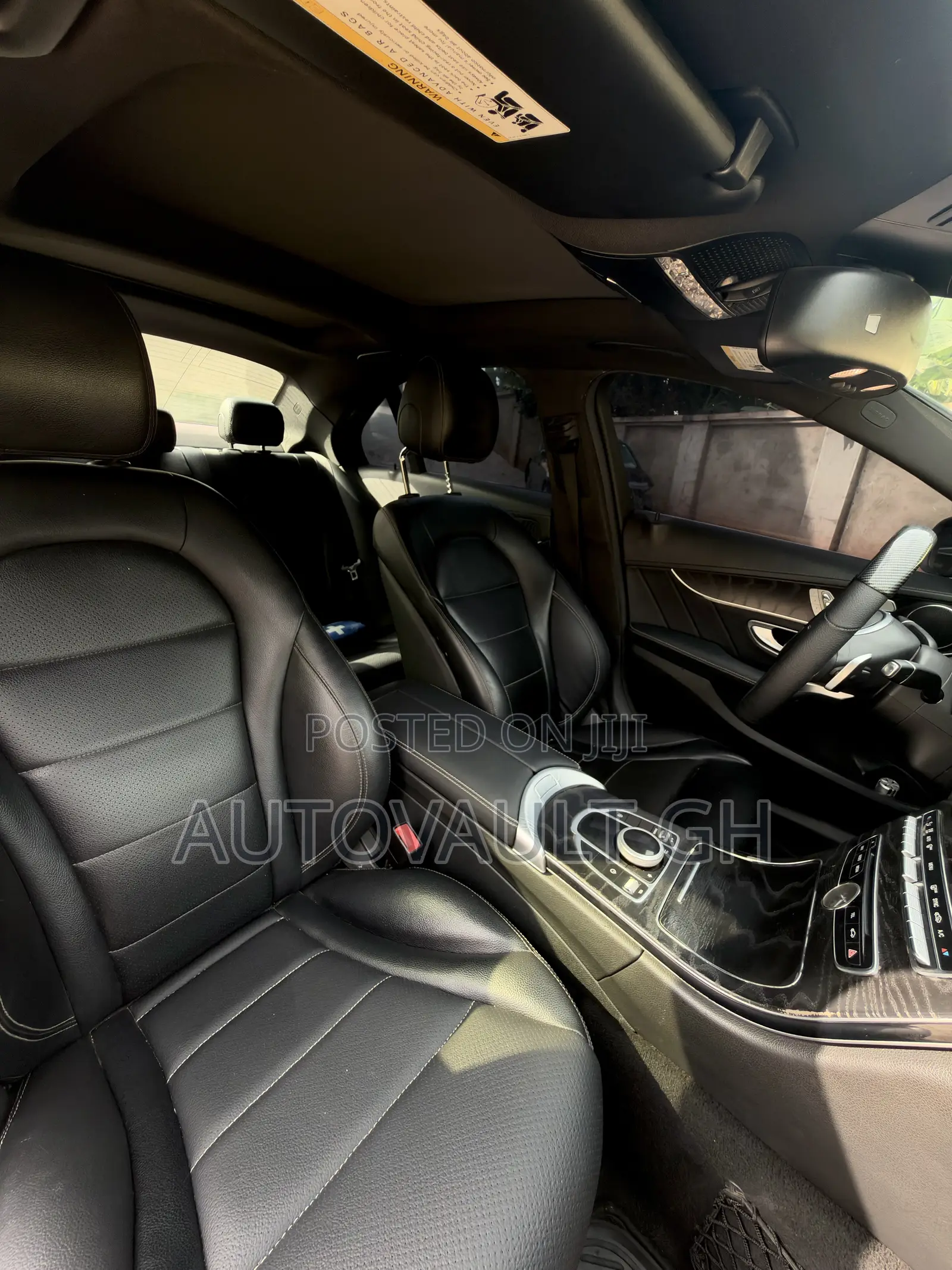 Mercedes-Benz C300 2017 Silver