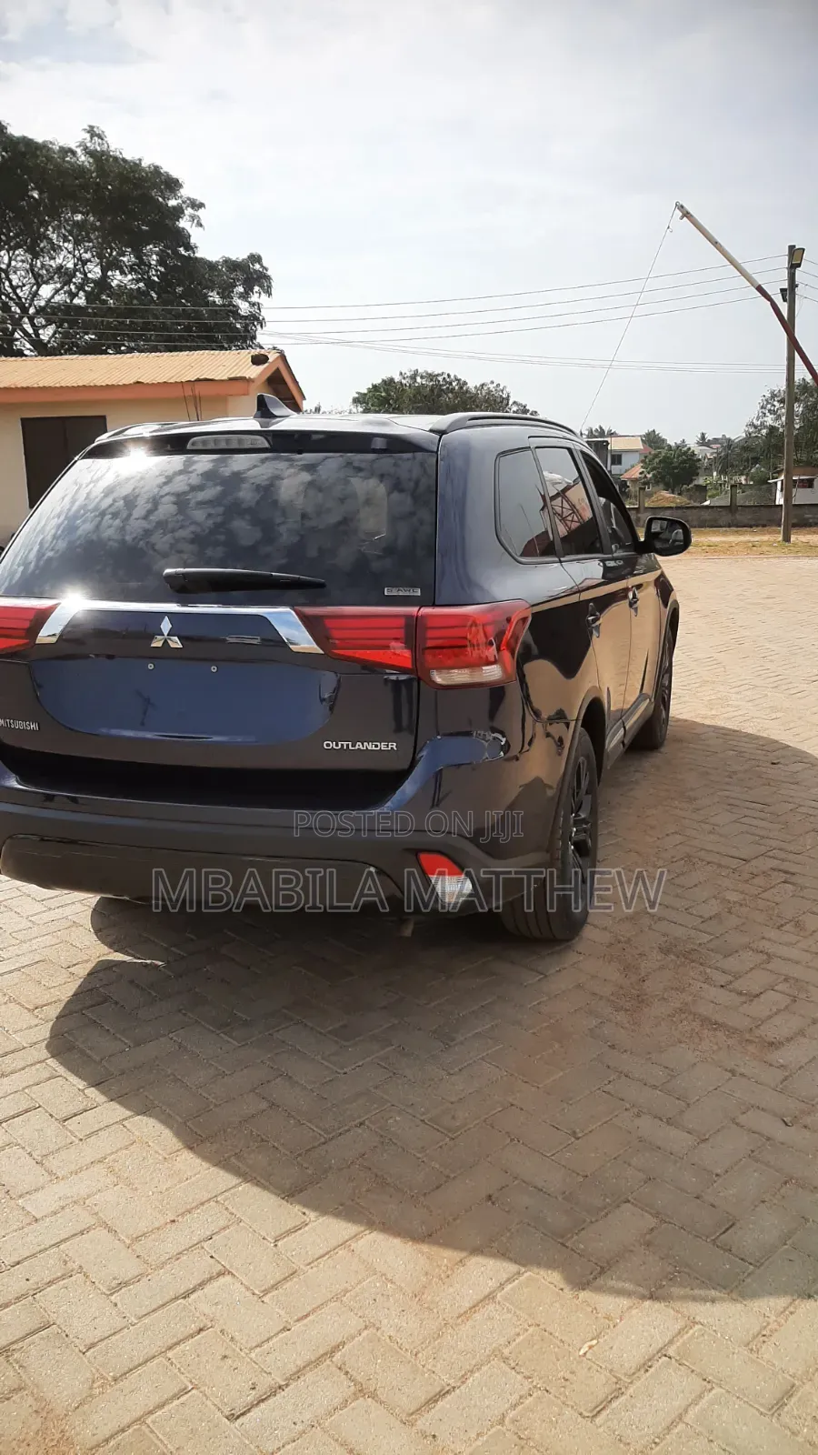 Mitsubishi Outlander 2019 Blue