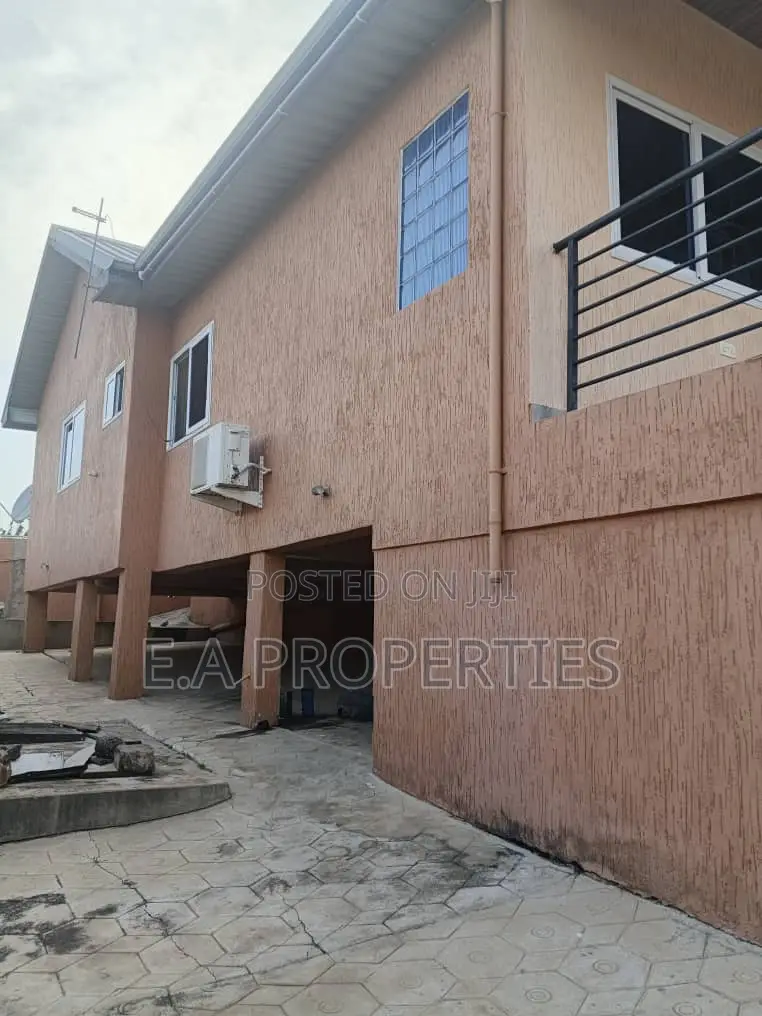 2bdrm Apartment in E A Properties, Frafraha for rent
