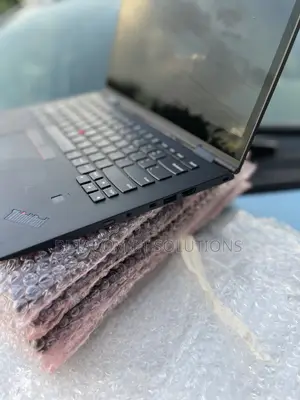 Laptop Lenovo ThinkPad X1 Yoga 8GB Intel Core i5 SSD 256GB